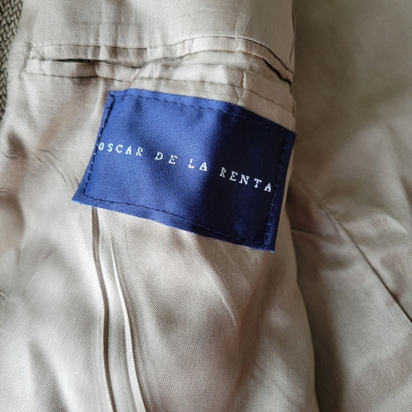 Vintage Oscar De La Renta Soft Light Brown/Beige Tweed Suit Jacket Size 41R - Picture 4 of 7